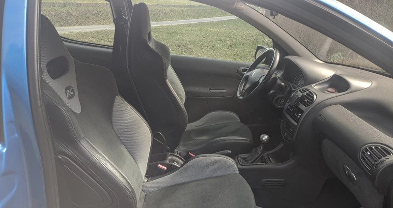 Peugeot 206 cena 22000 przebieg: 192000, rok produkcji 2003 z Miłakowo małe 92